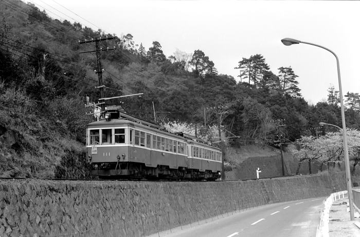 箱根登山鉄道１０３+１１１箱根湯本